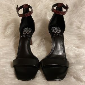 Vince camuto Black/Dark Red #6M